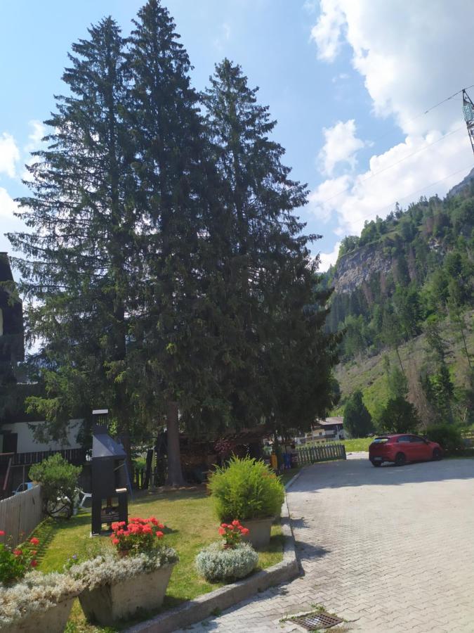 Residence Marmolada Rocca Pietore Buitenkant foto