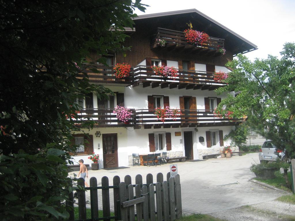 Residence Marmolada Rocca Pietore Buitenkant foto